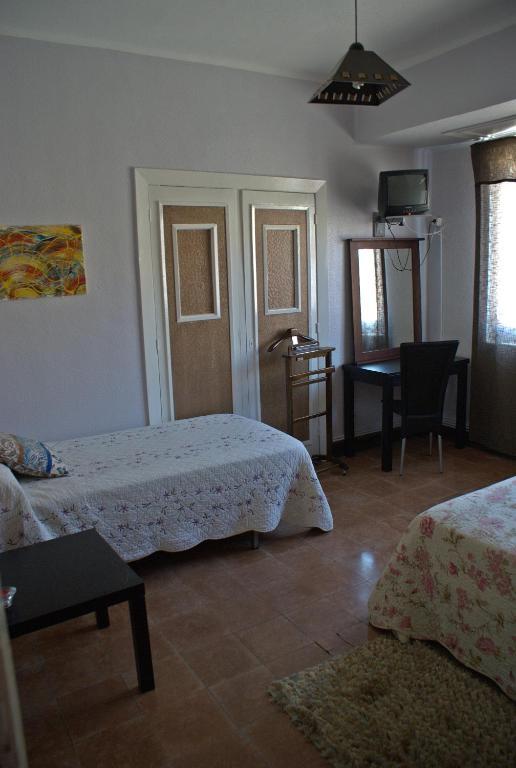 Pension El Parque Авілес Номер фото